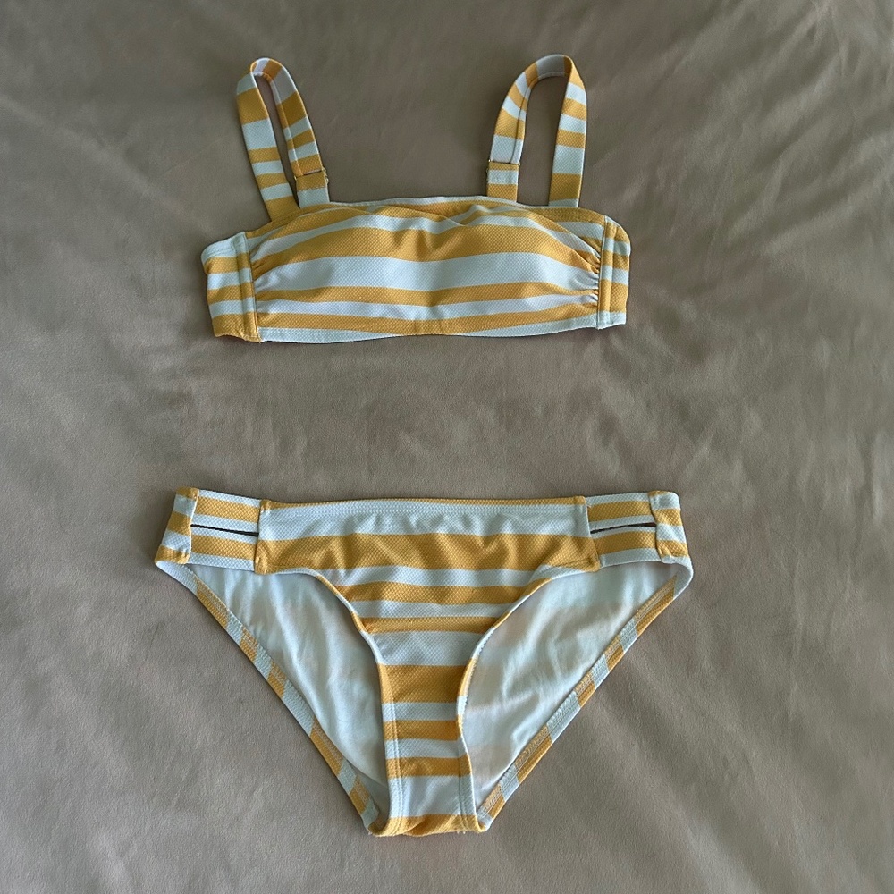 Kona Sol Medium Swim Suit